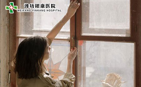 手足癣的症状有哪些?影响日常生活吗?